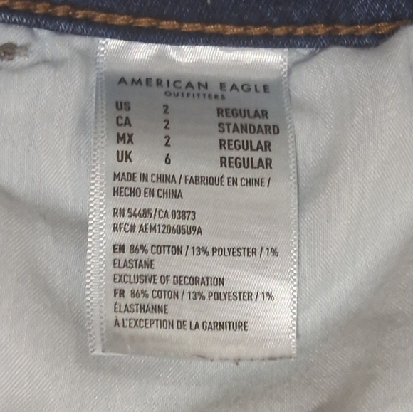 EUC AMERICAN EAGLE Sz. 2R Super Stretch Skinny Jeggings - Picture 10 of 13
